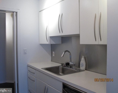 2020 Walnut Street - Photo Thumbnail 1