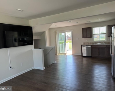 62 Rose Glen Court - Photo Thumbnail 2