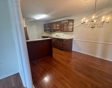 519 Paoli Pointe Drive - Photo Thumbnail 17