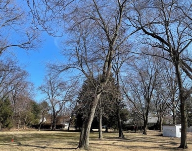 1112 Parkway Avenue - Photo Thumbnail 14