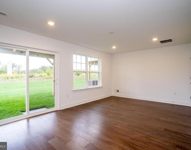 144 Ada Hightower Avenue - Photo Thumbnail 28