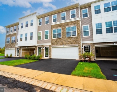 144 Ada Hightower Avenue - Photo Thumbnail 1