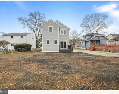 1833 W High Street - Photo Thumbnail 2