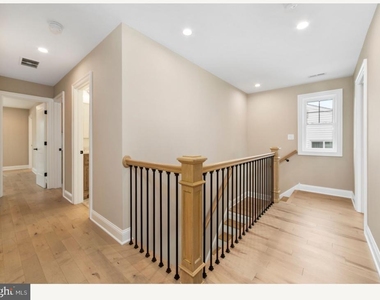 1833 W High Street - Photo Thumbnail 33