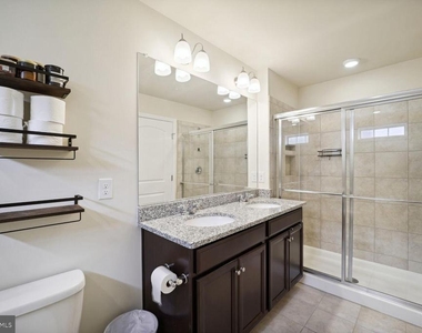 9524 Smithview Place - Photo Thumbnail 23