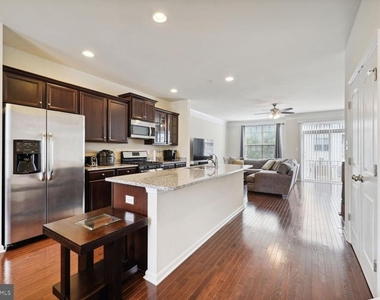 9524 Smithview Place - Photo Thumbnail 11
