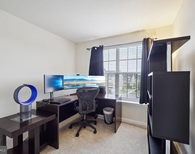 9524 Smithview Place - Photo Thumbnail 18