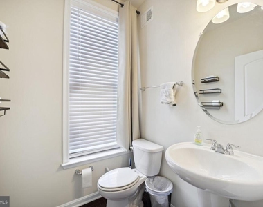 9524 Smithview Place - Photo Thumbnail 25
