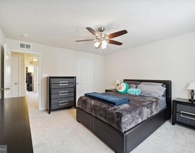 9524 Smithview Place - Photo Thumbnail 17