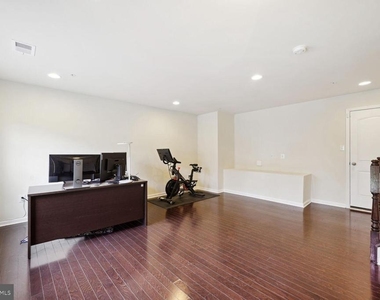 9524 Smithview Place - Photo Thumbnail 28
