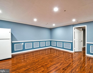 9720 Lake Pointe Court - Photo Thumbnail 9