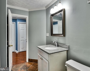 9720 Lake Pointe Court - Photo Thumbnail 26