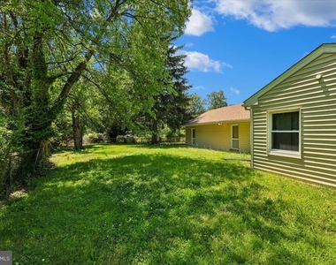 3102 Romain Court - Photo Thumbnail 18