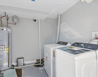 3102 Romain Court - Photo Thumbnail 16