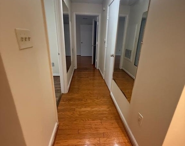 14203 Wolf Creek Place - Photo Thumbnail 4