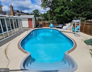 8001 Postoak Road - Photo Thumbnail 4