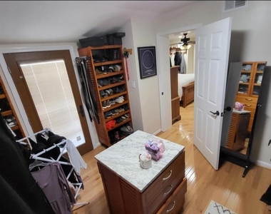 8001 Postoak Road - Photo Thumbnail 18