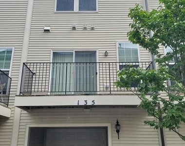 135 Prado Lane - Photo Thumbnail 38