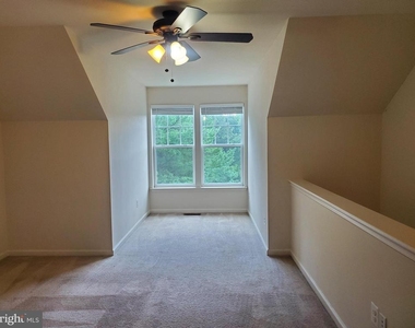135 Prado Lane - Photo Thumbnail 30