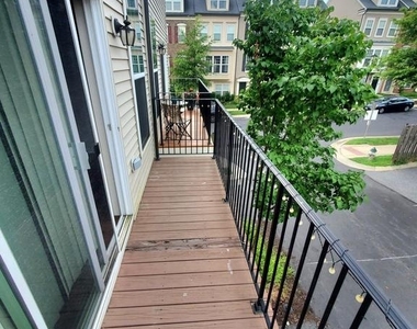 135 Prado Lane - Photo Thumbnail 37