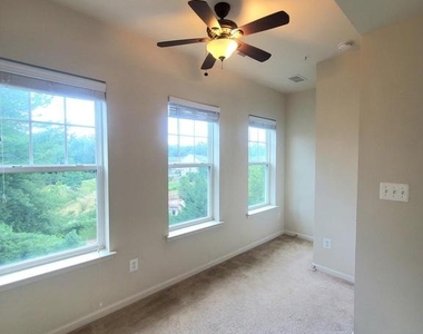 135 Prado Lane - Photo Thumbnail 26