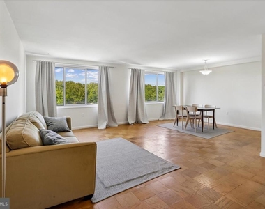 10201 Grosvenor - Photo Thumbnail 2