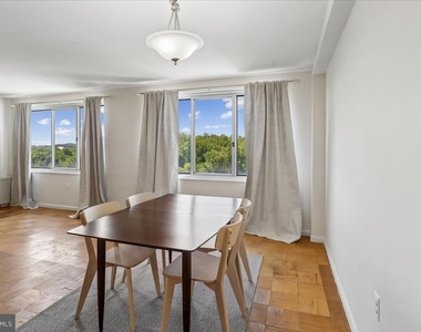 10201 Grosvenor - Photo Thumbnail 9