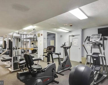 10201 Grosvenor - Photo Thumbnail 24