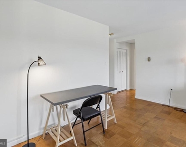10201 Grosvenor - Photo Thumbnail 15