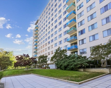 10201 Grosvenor - Photo Thumbnail 21