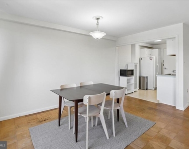 10201 Grosvenor - Photo Thumbnail 7