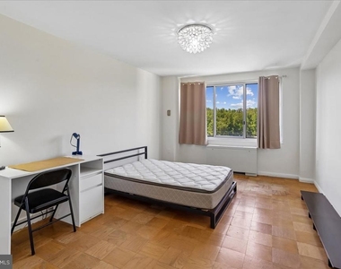10201 Grosvenor - Photo Thumbnail 16