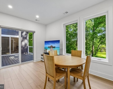 4315 Pinetree Road - Photo Thumbnail 9