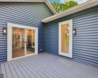 4315 Pinetree Road - Photo Thumbnail 21