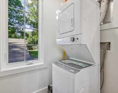 4315 Pinetree Road - Photo Thumbnail 14