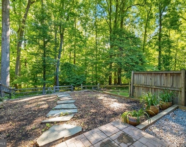 10841 Deborah Drive - Photo Thumbnail 25