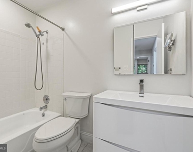 10841 Deborah Drive - Photo Thumbnail 19