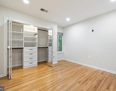 10841 Deborah Drive - Photo Thumbnail 15