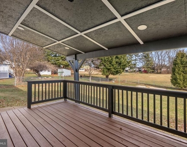 3887 Shadywood Drive - Photo Thumbnail 40
