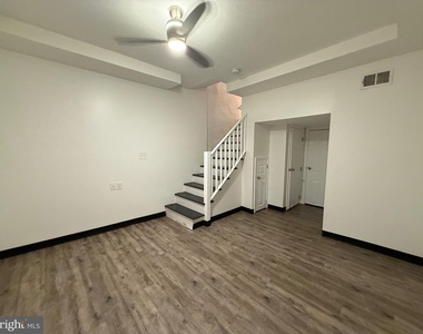 3212 E Baltimore Street - Photo Thumbnail 14