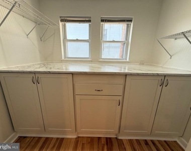 3212 E Baltimore Street - Photo Thumbnail 6