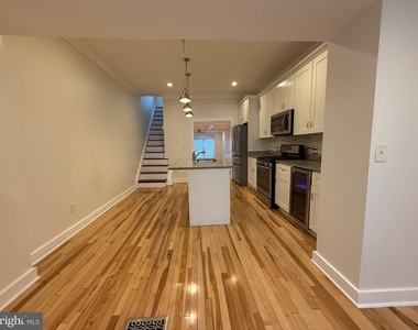 3212 E Baltimore Street - Photo Thumbnail 4