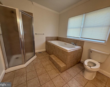 249 S East Avenue - Photo Thumbnail 16