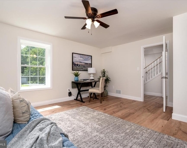 1400 Lower View Court - Photo Thumbnail 24