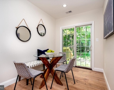 1400 Lower View Court - Photo Thumbnail 11