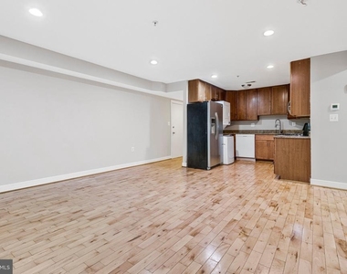 310 Atlantic Street Se - Photo Thumbnail 10