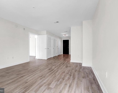 460 New York Nw - Photo Thumbnail 5