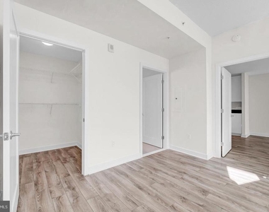 460 New York Nw - Photo Thumbnail 13