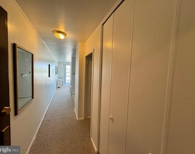 1435 4th Street Sw - Photo Thumbnail 7