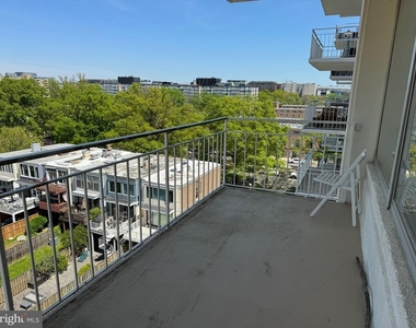 1435 4th Street Sw - Photo Thumbnail 8